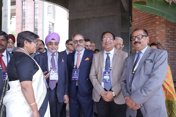 द बार एसोसिएशन ऑफ इंडिया के द्वारा नई दिल्ली में आयोजित दो दिवसीय सेमिनार में छत्तीसगढ़ से विनय दुबे एवं आशीष शुक्ला अधिवक्तागण सम्मिलित हुए.....