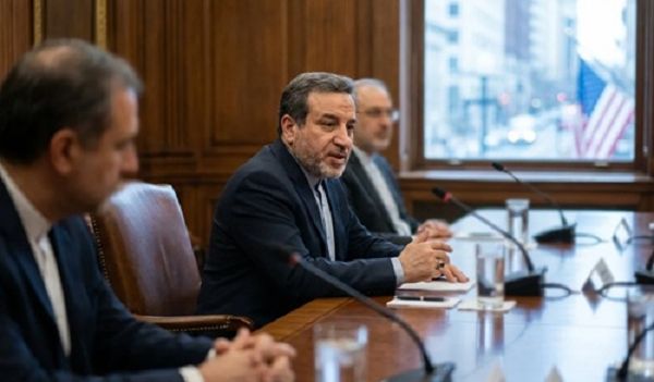 पं.एशिया में बदल रहे समीकरण? मास्कों में पुतिन से मिले अब्बास अराघची, बोले- हमारी पार्टनरशिप हुई गहरी