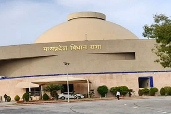 भारी हंगामे के बाद एमपी विधानसभा में पारित हुआ यूसीसी बिल
