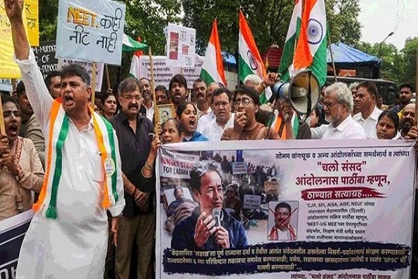 CJP प्रदर्शन पर दिल्ली पुलिस का एक्शन: FRS से 2000+ संदिग्धों की पहचान, 15 FIR