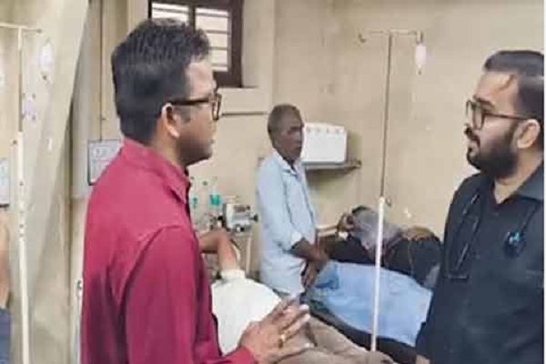 गुजरात में जहरीली शराब पीने से सात की मौत, चार पुलिसकर्मी सस्पेंड