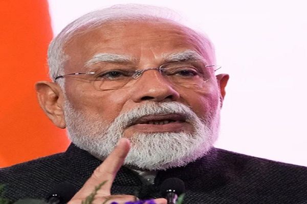 पीएम मोदी ने वडोदरामें 35 हजार करोड़ की परियोजनाओं का किया उद्घाटन