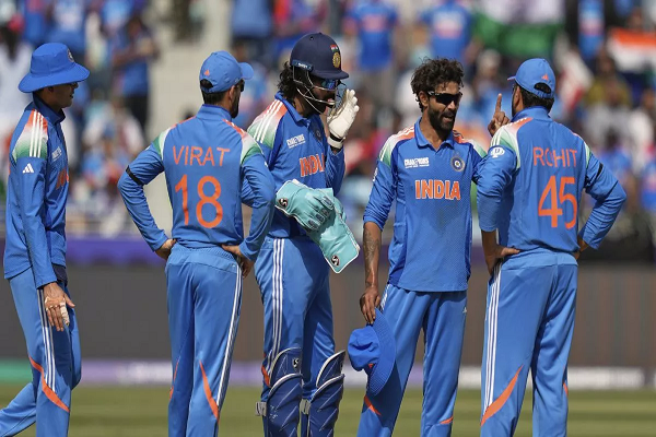 Champions Trophy Final से पहले भारत की बढ़ी टेंशन, IND Vs AUS मैच के दौरान प्रमुख खिलाड़ी हुआ चोटिल