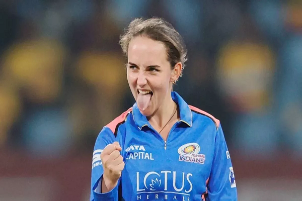 Amelia Kerr ने बनाया वर्ल्ड रिकॉर्ड, महिला टी20 के इतिहास में ऐसा करने वाली बनीं दुनिया की तीसरी गेंदबाज