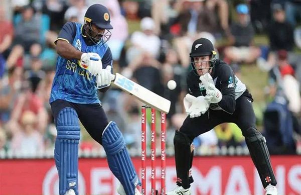 SL vs NZ 1st ODI 2025: पहले वनडे में न्यूजीलैंड ने श्रीलंका को 9 विकेट से रौंदा