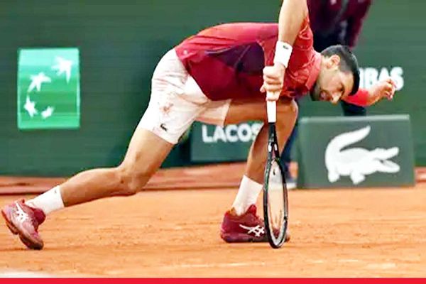 जोकोविच ने चोट के कारण बीच में छोड़ा मैच, ज्वेरेव पहुंचे फाइनल में