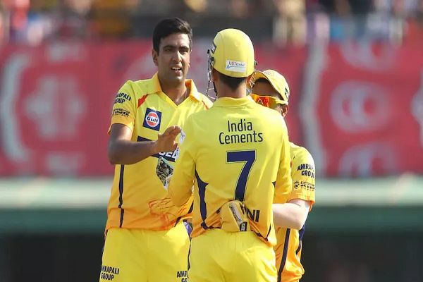 'मैंने एमएस धोनी को अपने 100वें टेस्ट में बुलाया था, लेकिन...' R Ashwin ने माही को लेकर किया बड़ा खुलासा