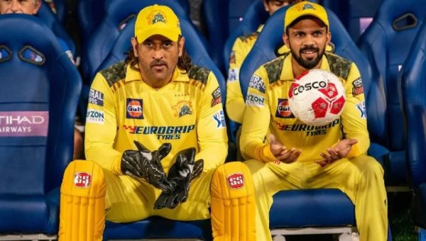 दो मैच हारकर भी आईपीएल के इतिहास में दर्ज हुआ सीएसके का खास रिकार्ड